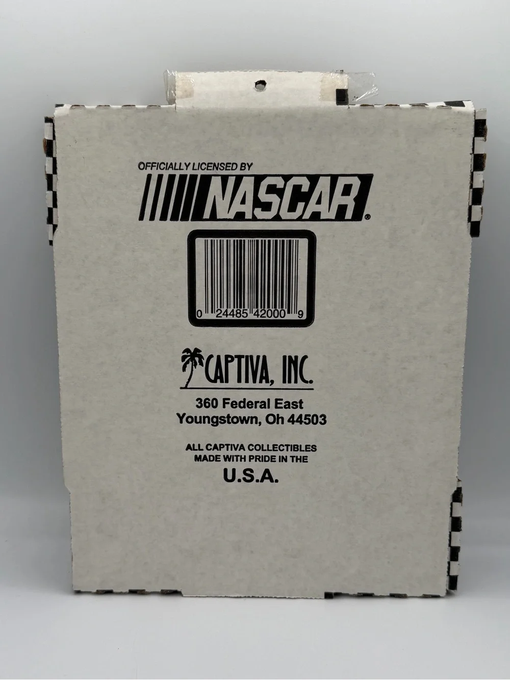 Nascar Jeff Gordon Rainbow DuPont No. 24 Wall Plaque